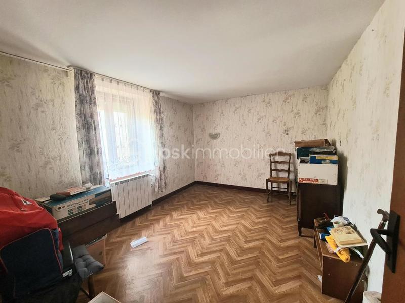 Maison - 122 m² - 6 pièces