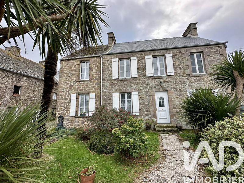 Maison - 200 m² - 9 pièces