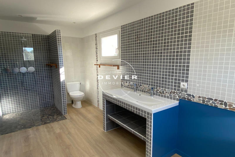 Villa - 140 m² - 5 pièces