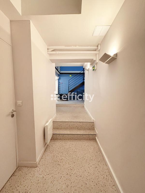 Bureau - 309 m² - 5 pièces