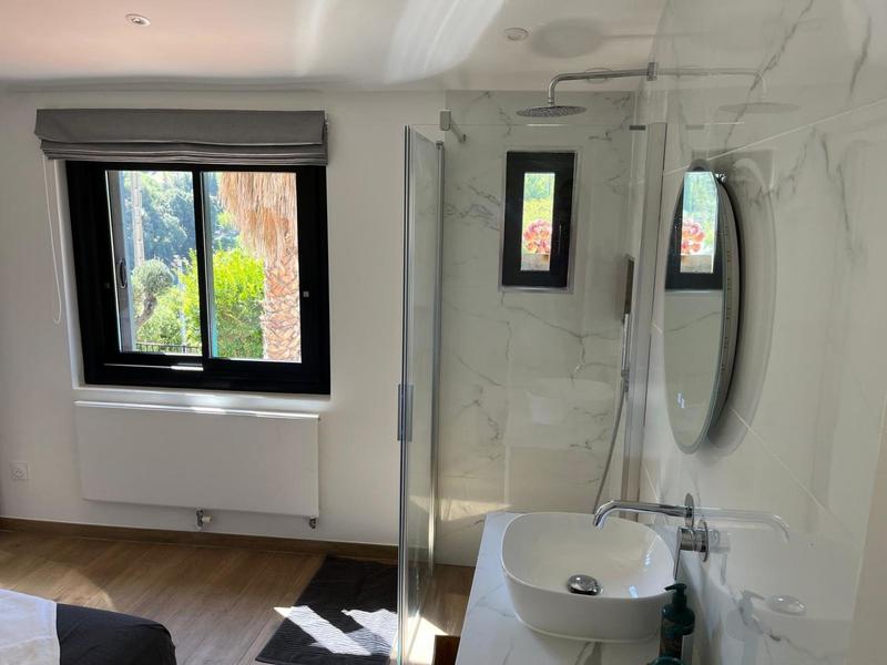 Maison - 104 m² - 4 pièces