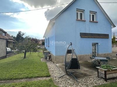 Maison - 111 m² - 5 pièces