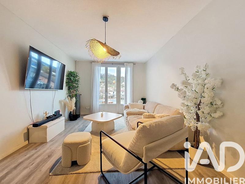 Appartement - 65 m² - 3 pièces