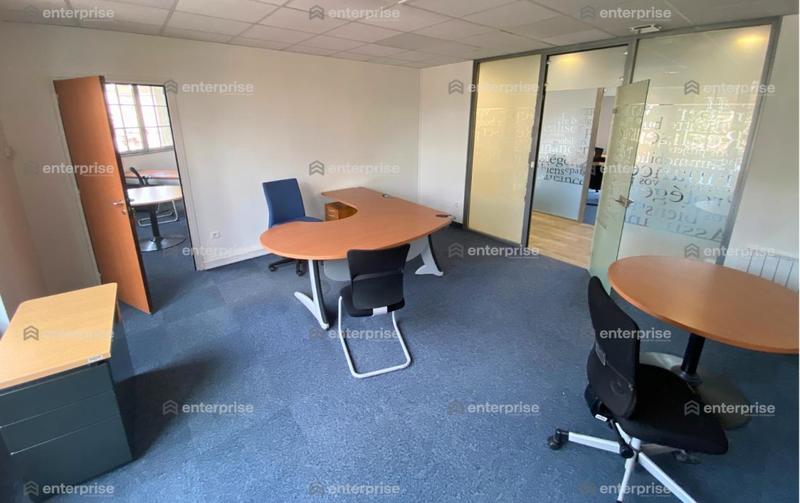 Bureau - 192 m²