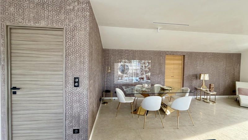 Appartement - 133 m² - 4 pièces