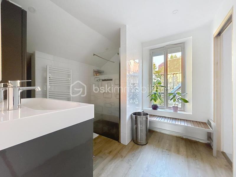 Maison - 125 m² - 6 pièces