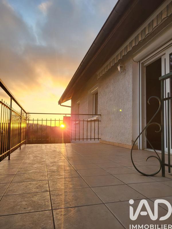 Maison - 105 m² - 5 pièces