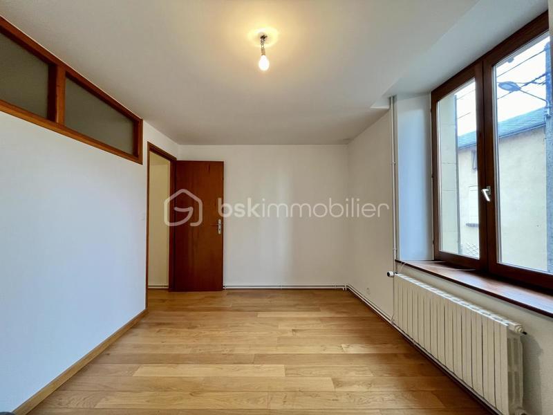 Maison - 84 m² - 4 pièces