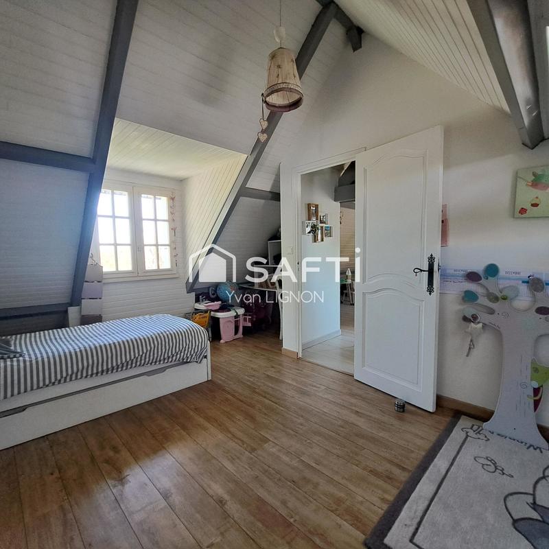 Maison - 139 m² - 7 pièces