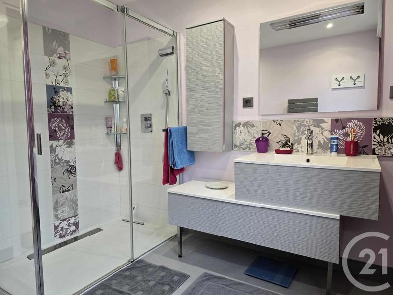 Villa - 152 m² - 5 pièces