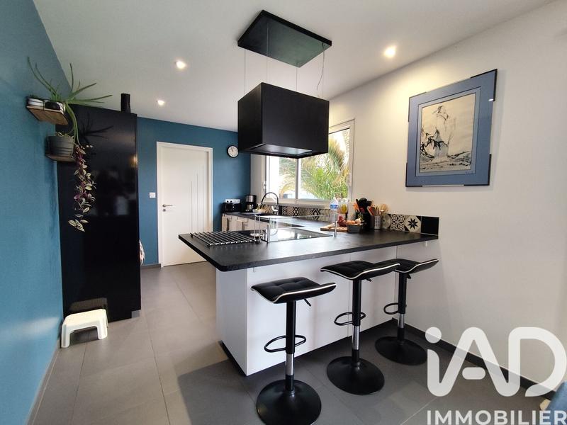 Maison - 111 m² - 6 pièces