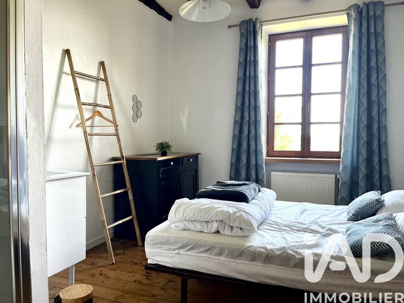 Maison - 224 m² - 8 pièces