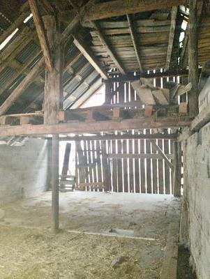 Grange - 150 m² - 2 pièces