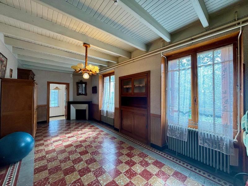 Corps de ferme - 228 m² - 9 pièces