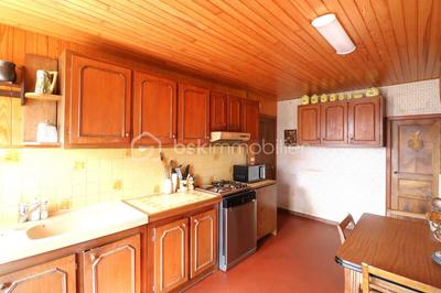 Maison - 110 m² - 6 pièces