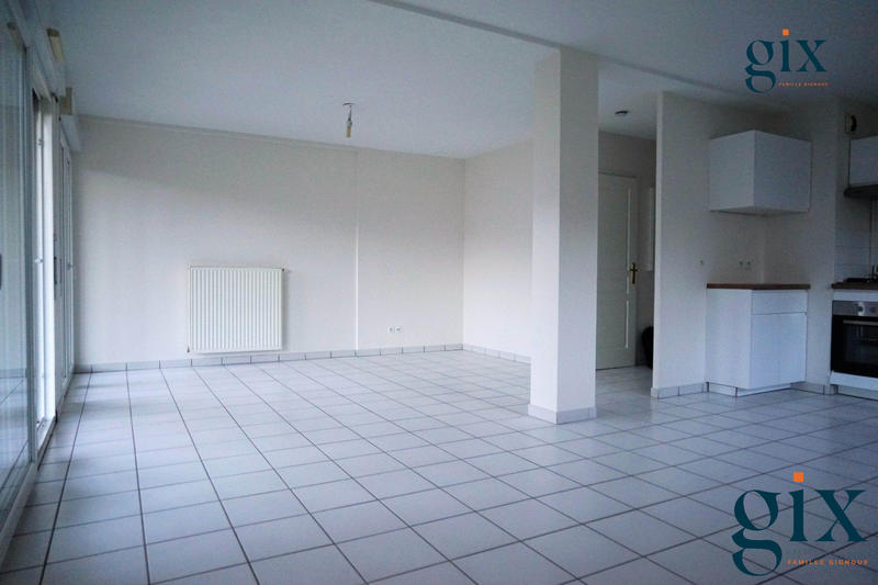 Appartement - 79 m² - 3 pièces