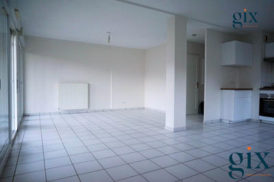 Appartement - 79 m² - 3 pièces