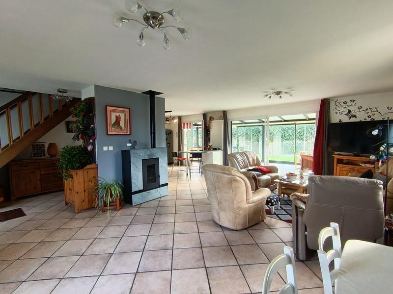 Maison - 175 m² - 6 pièces