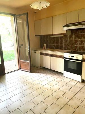 Maison - 98 m² - 5 pièces