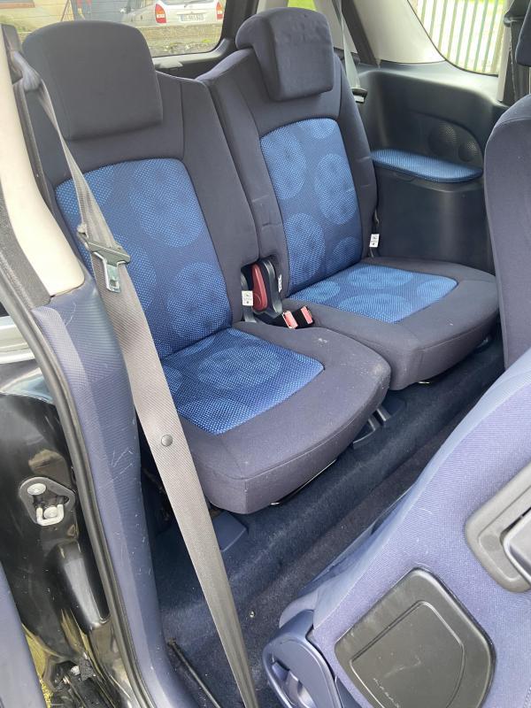 Peugeot 1007 1.4 hdi