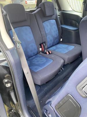 Peugeot 1007 1.4 hdi