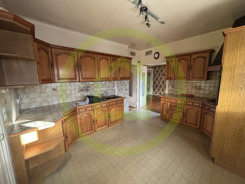 Maison - 102 m² - 6 pièces