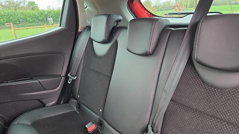 Renault Clio IV 1.2 TCe 120 Edc Intens