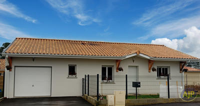 Maison - 89 m² - 4 pièces