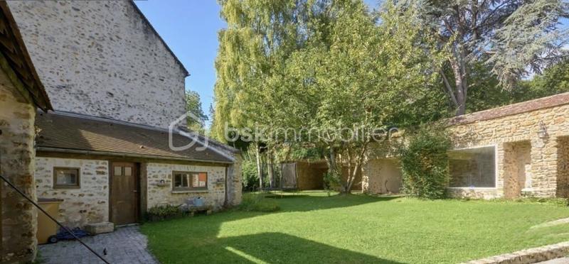 Demeure - 196 m² - 7 pièces