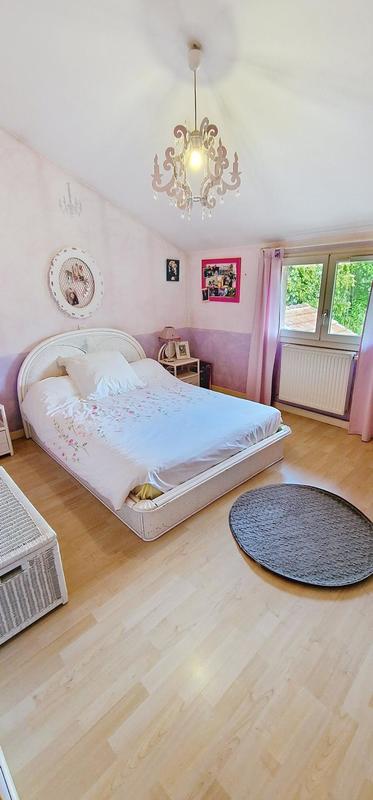 Maison - 115 m² - 4 pièces