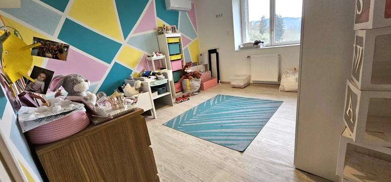 Maison - 210 m² - 7 pièces