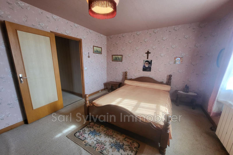 Maison - 178 m² - 7 pièces