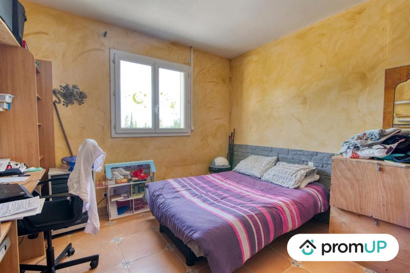 Maison - 285 m² - 10 pièces