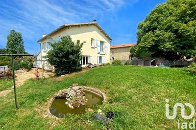 Maison - 180 m² - 7 pièces