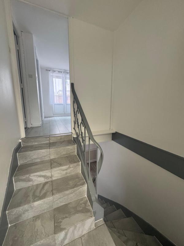 Maison de bourg - 98 m² - 4 pièces