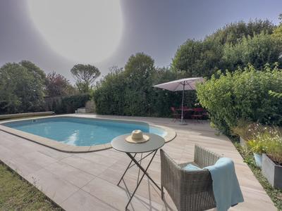 Maison de maîtres - 325 m² - 8 pièces