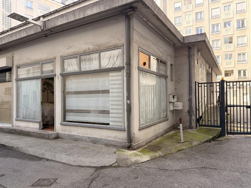 Atelier d'activités - 54 m² - 2 pièces