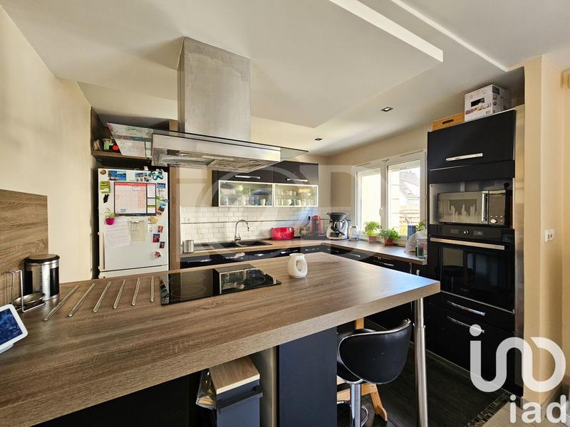 Maison - 143 m² - 7 pièces