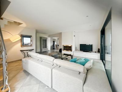 Maison - 145 m² - 4 pièces