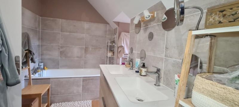 Maison de ville - 122 m² - 6 pièces