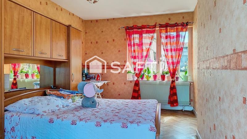 Maison - 98 m² - 4 pièces