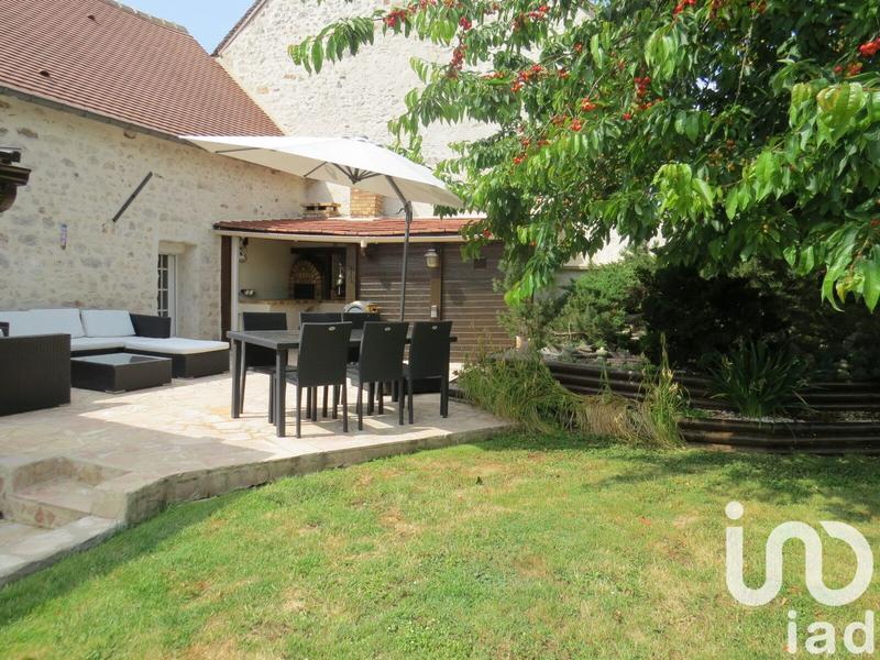 Maison - 168 m² - 6 pièces