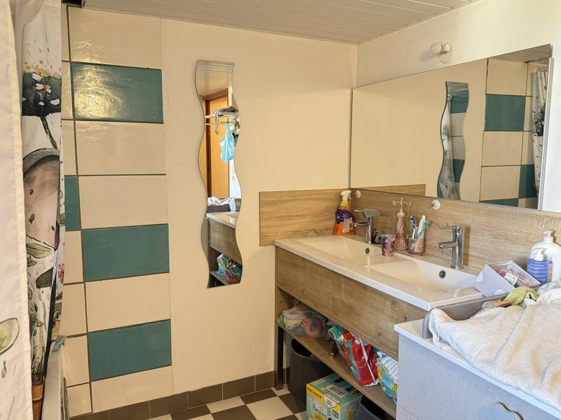 Maison - 92 m² - 4 pièces