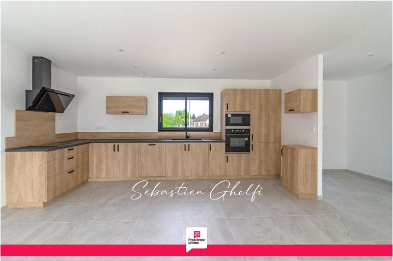 Maison - 129 m² - 5 pièces