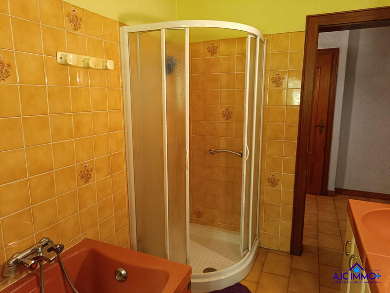 Maison - 133 m² - 4 pièces