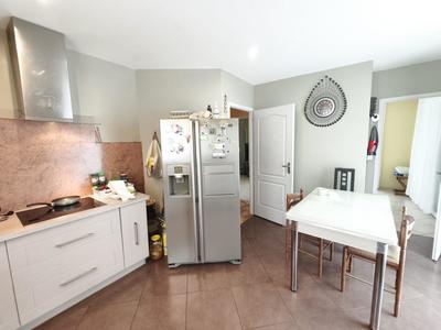 Maison - 147 m² - 7 pièces