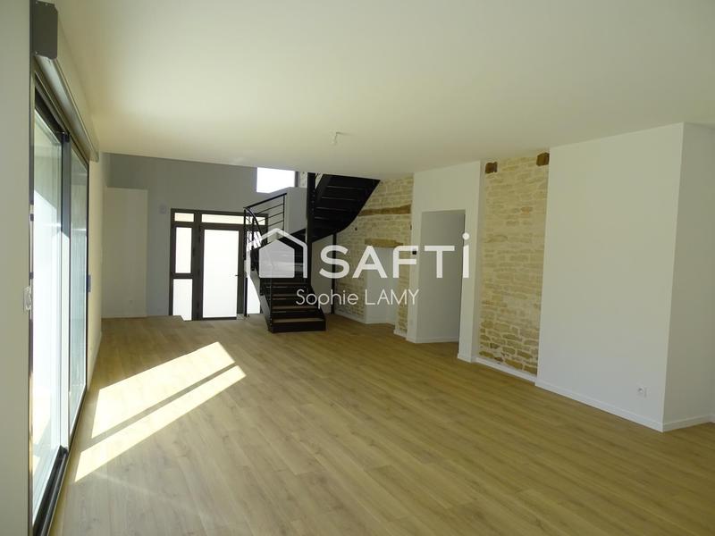 Maison - 180 m² - 5 pièces