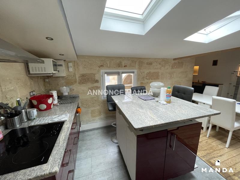 Chambre - 10 m² - 4 pièces