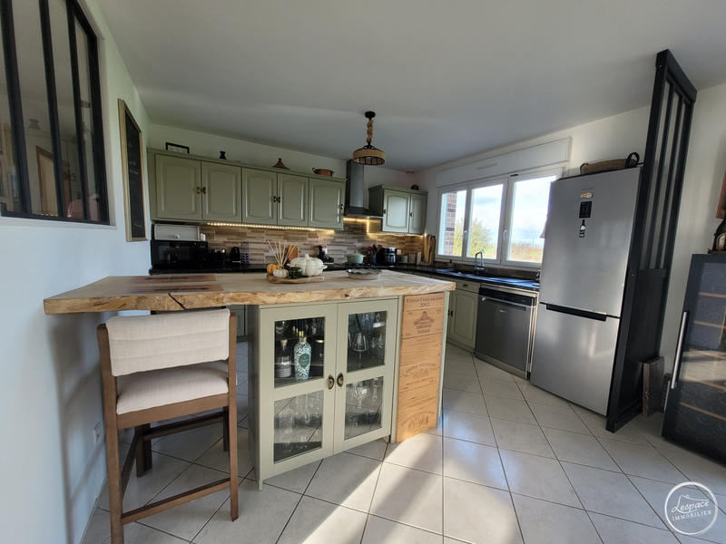 Maison - 95 m² - 3 pièces