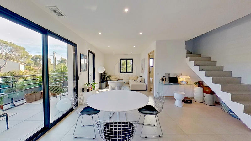 Appartement - 106 m² - 3 pièces